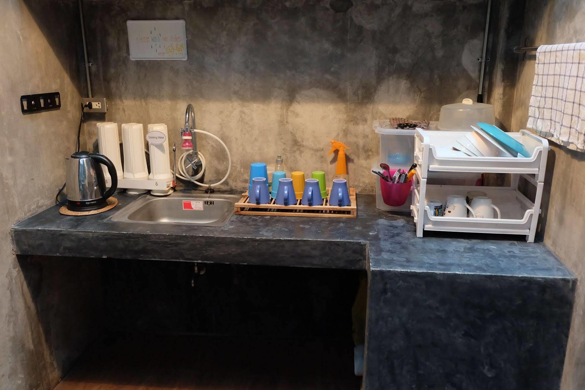 Tiny Hostel 방콕 외부 사진