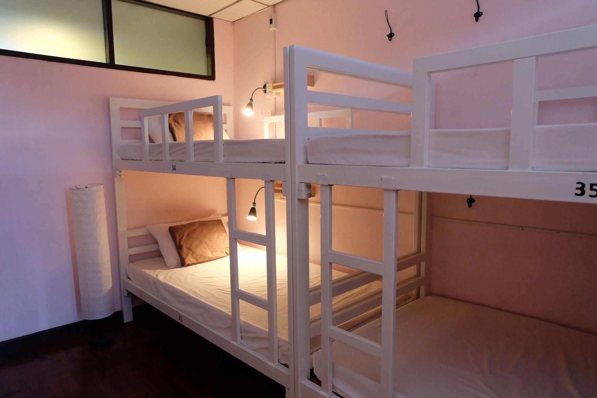 Tiny Hostel 방콕 외부 사진