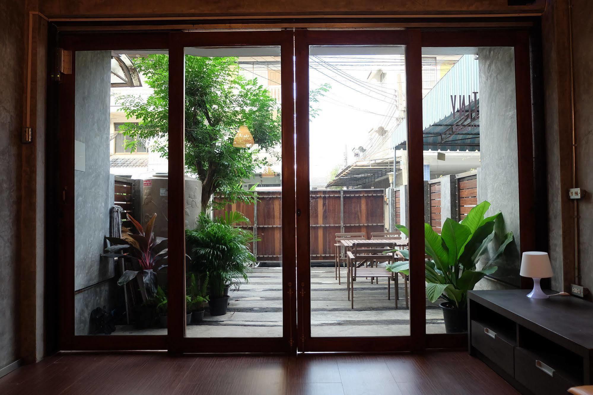 Tiny Hostel 방콕 외부 사진